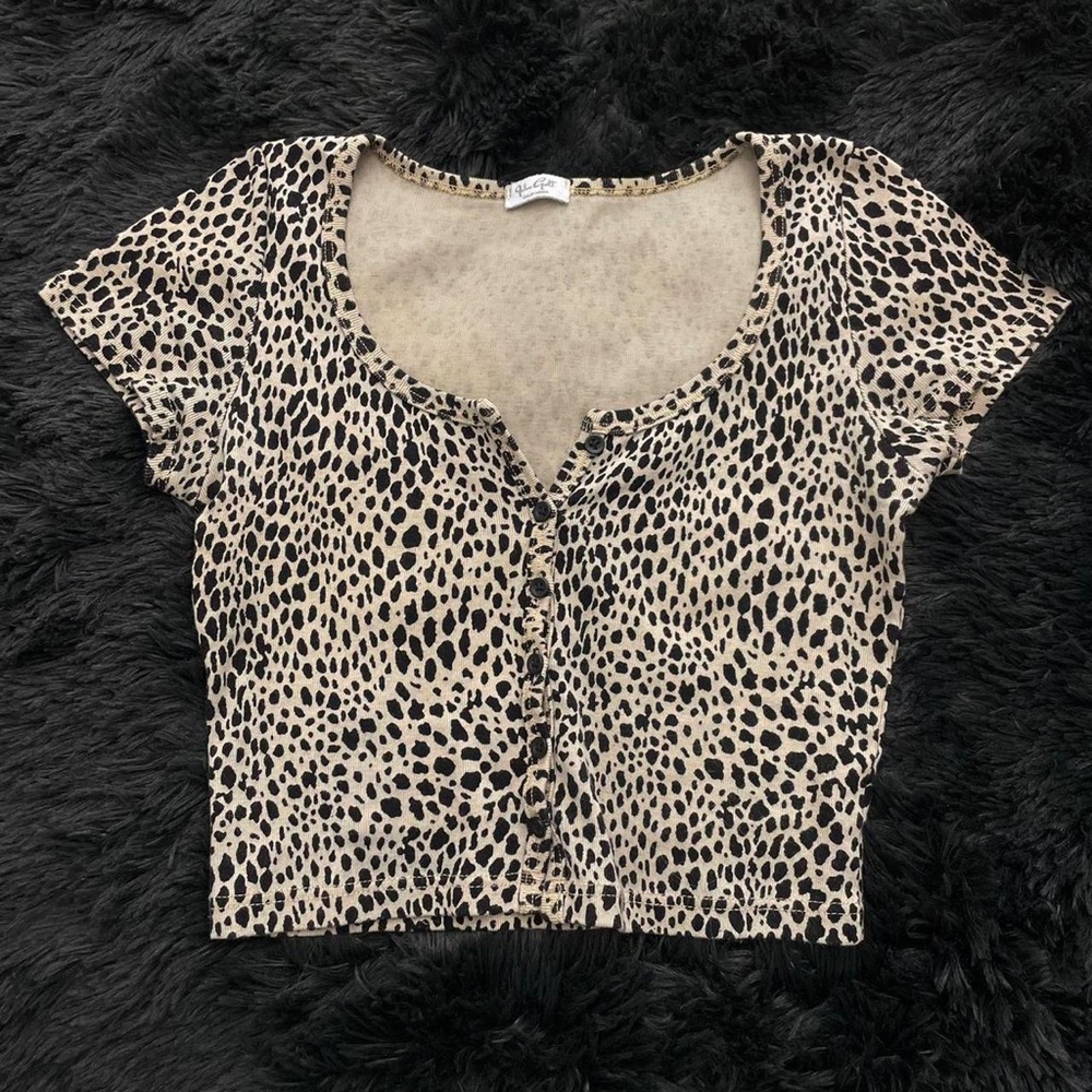 Brandy Melville Top